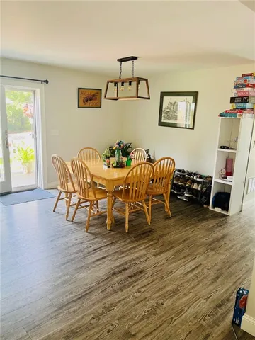 $4,000 | 215 Metacom Avenue, Bristol, RI 02809