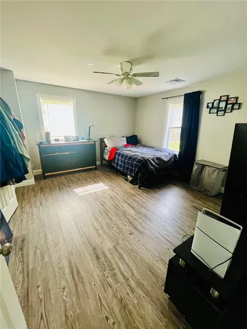 $3,975 | 215 Metacom Avenue, Bristol, RI 02809