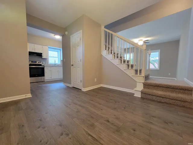 $174,900 | 217 East William Street, Kendallville, IN 46755