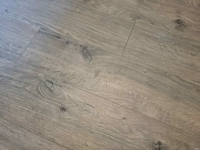 $174,900 | 217 East William Street, Kendallville, IN 46755