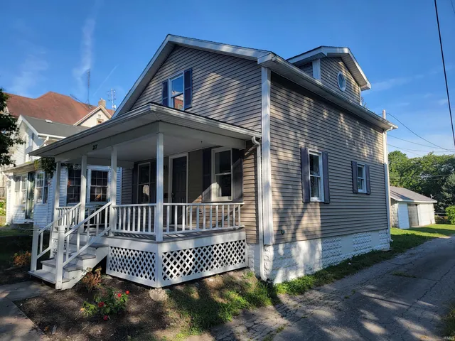 $174,900 | 217 East William Street, Kendallville, IN 46755