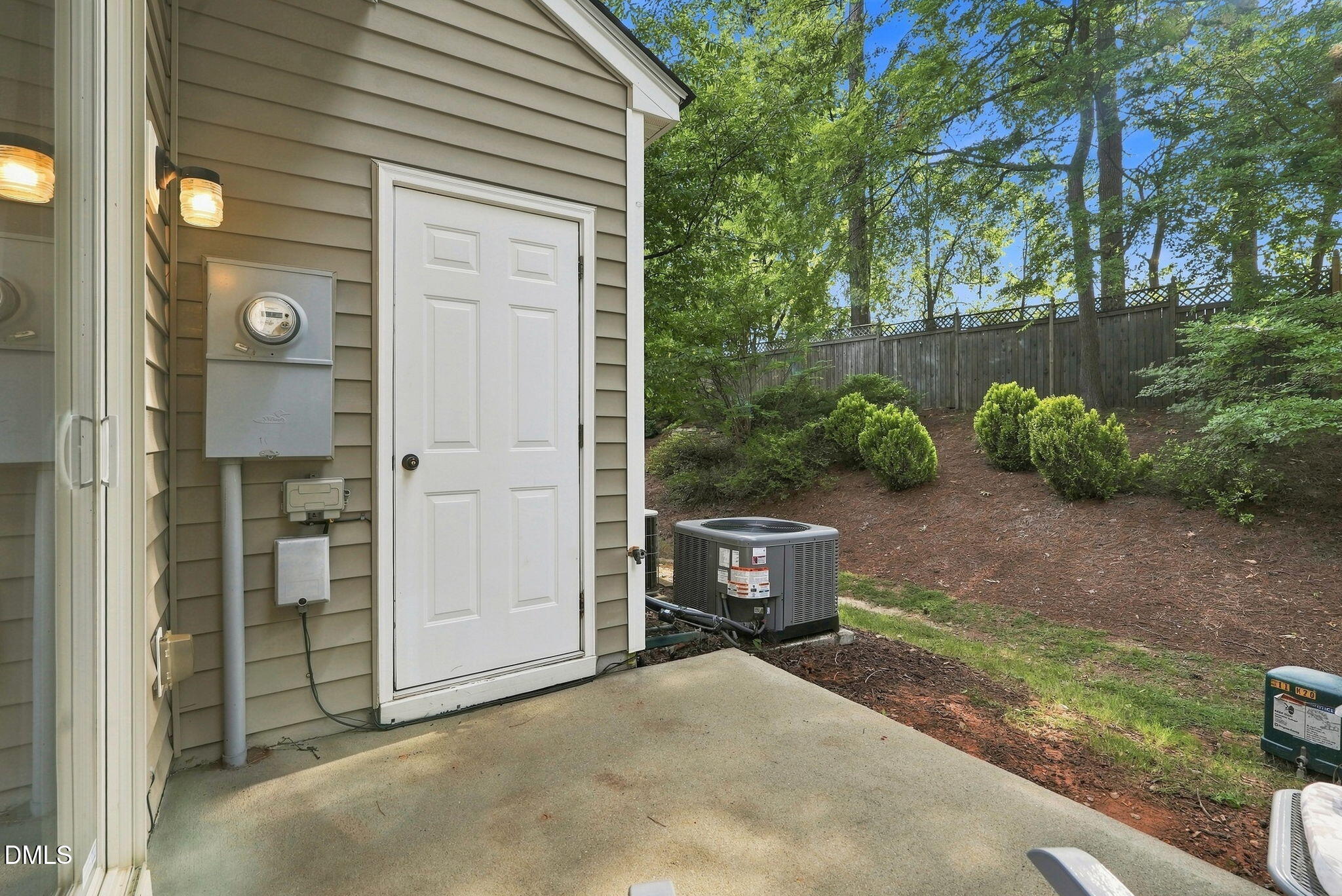 1618 Brook Fern Way Raleigh, NC 27609 - Photo 38 of 41 1618 Brook Fern Way-50