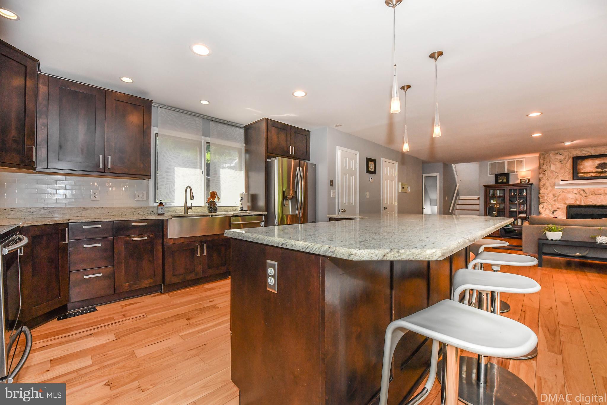 6951 Meadowlake Road New Market, MD 21774 - Photo 2 of 54 Gourmet kitchen.