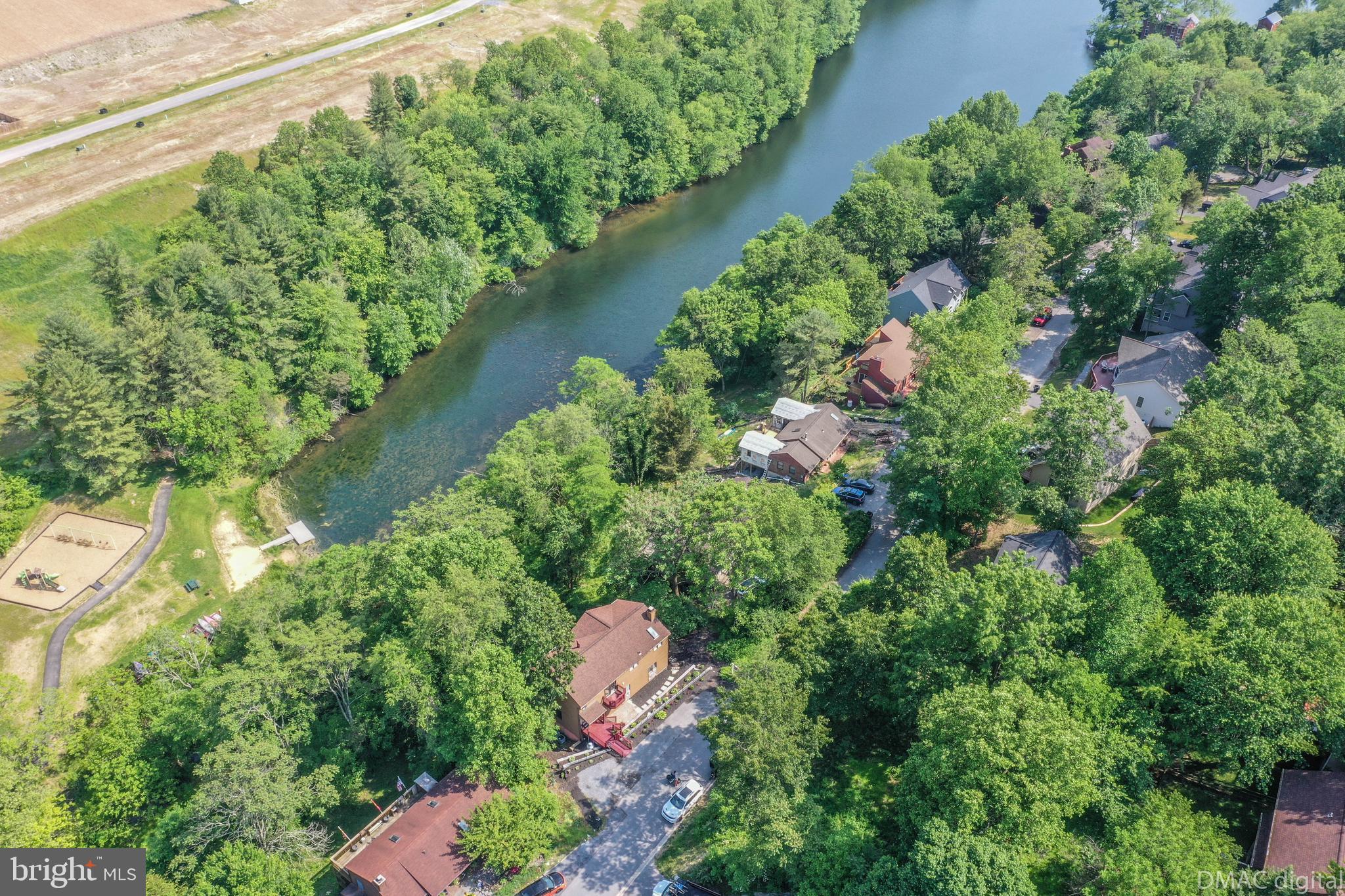 6951 Meadowlake Road New Market, MD 21774 - Photo 43 of 54 The location is submlime.
