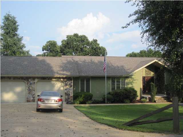 9028 Leamon Road Harrison, TN 37341 - Photo 1 of 24 Primary Photo