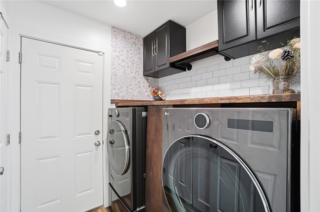 728 East Northern Avenue Springfield, OH 45503 - Photo 14 of 35 This thoughtfully designed space features essential amenities for seamless household chores.