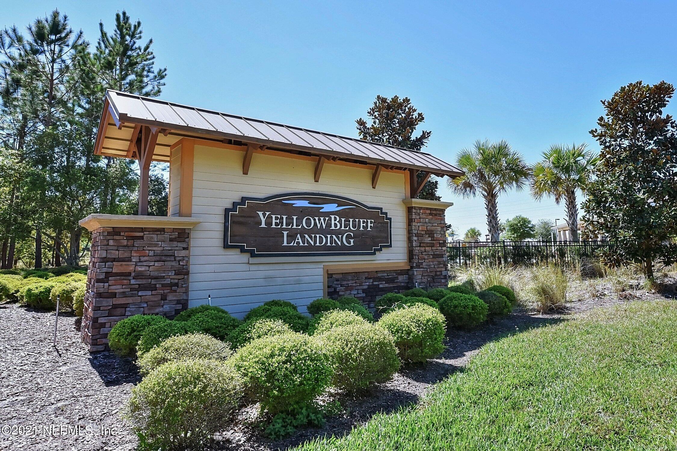 16342 Tisons Bluff Road Jacksonville, FL 32218 - Photo 53 of 57 a sign on the side of a building
