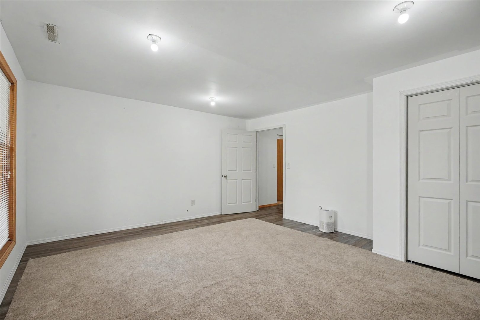 724 East Hilvety Road Moweaqua, IL 62550 - Photo 37 of 50