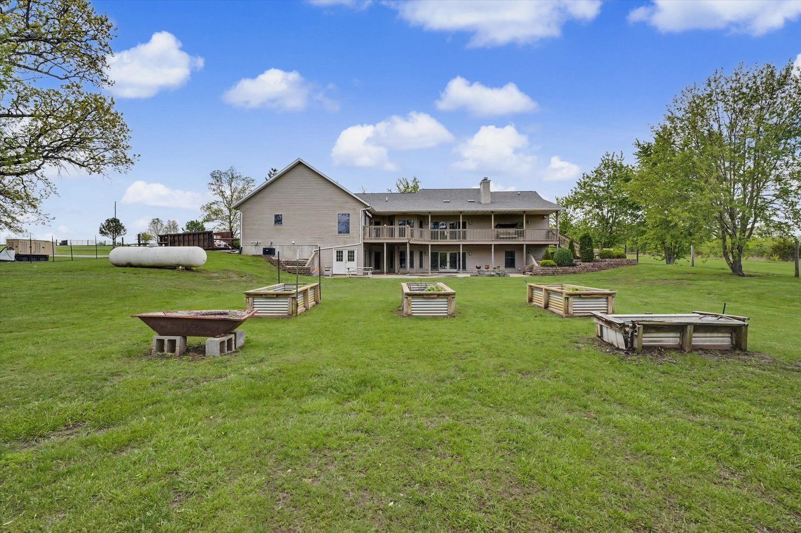 724 East Hilvety Road Moweaqua, IL 62550 - Photo 45 of 50