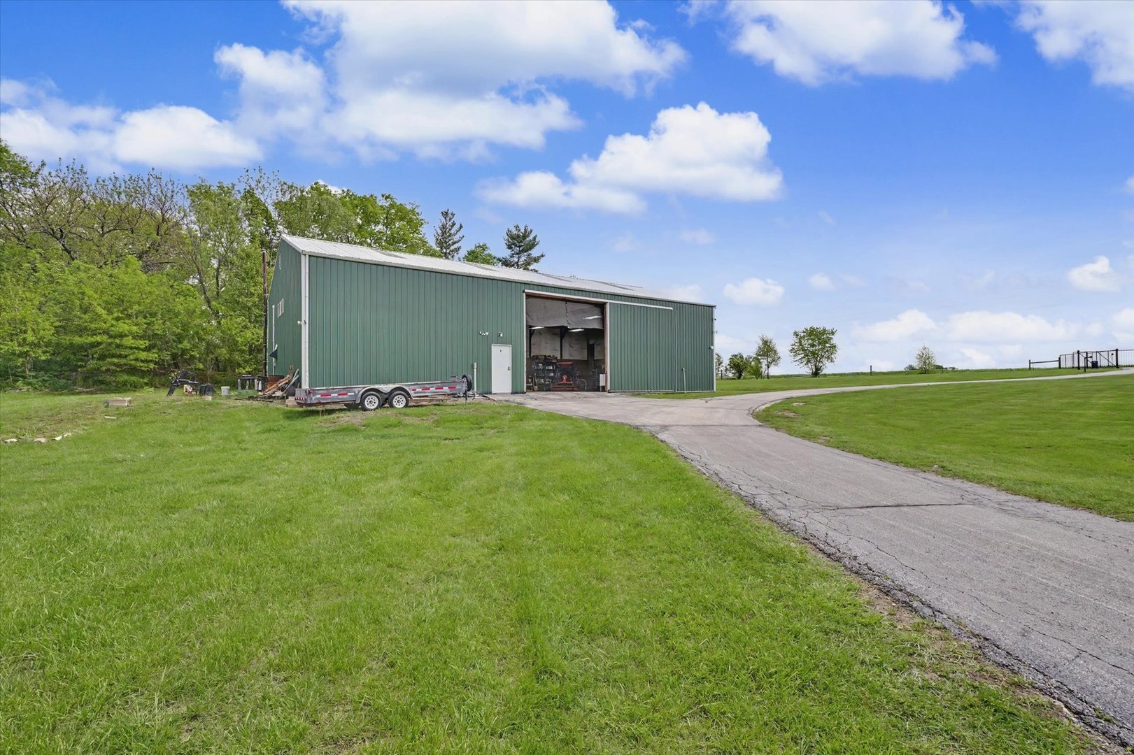 724 East Hilvety Road Moweaqua, IL 62550 - Photo 46 of 50
