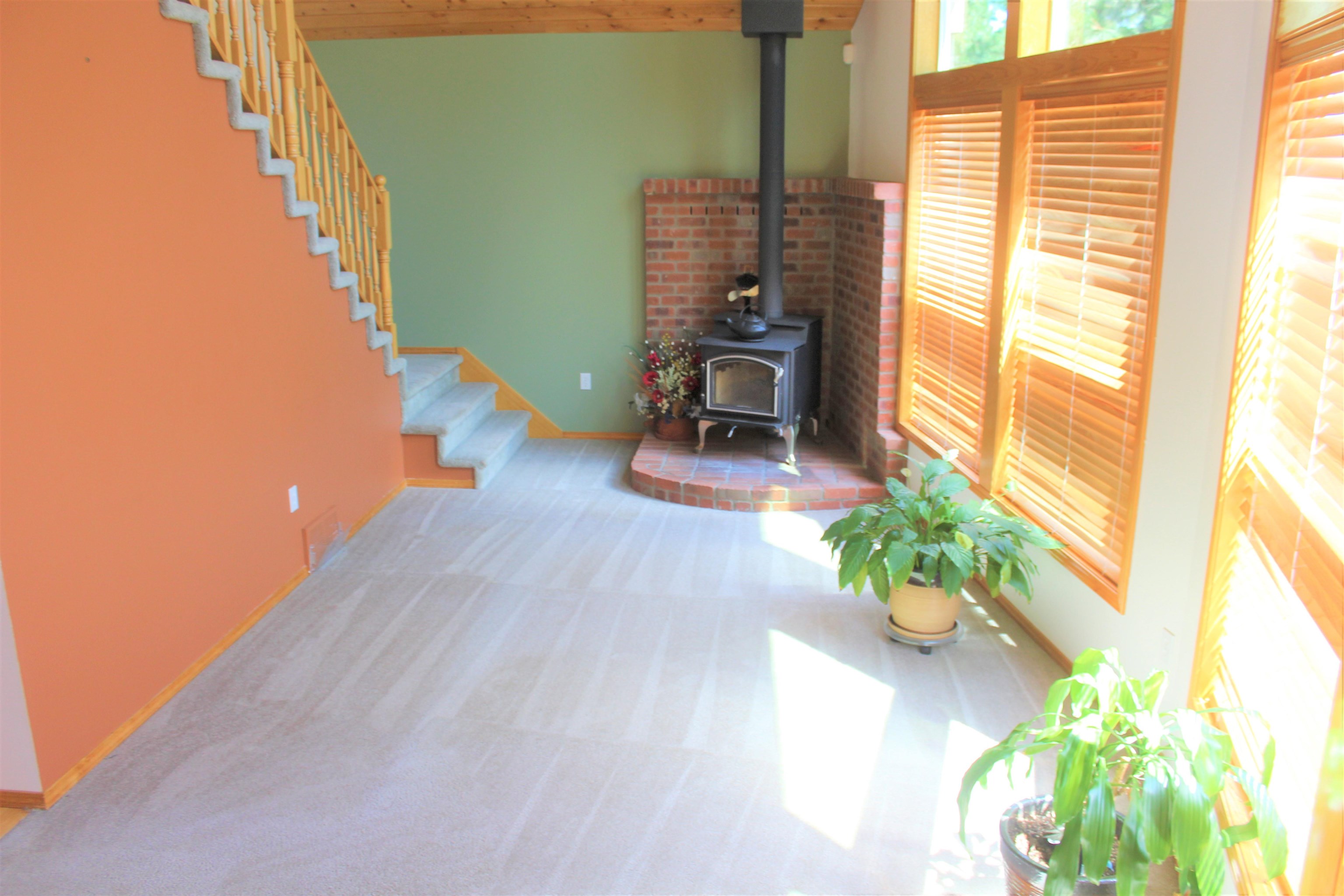 27818 North Perry Road Chattaroy, WA 99003 - Photo 8 of 37 Gallery Image 8