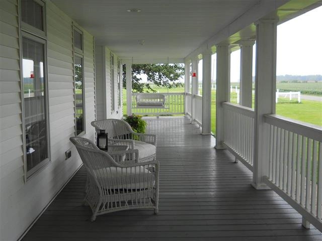 12696 Patterson Road Wakarusa, IN 46573 - Photo 4 of 36