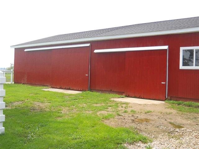 12696 Patterson Road Wakarusa, IN 46573 - Photo 7 of 36