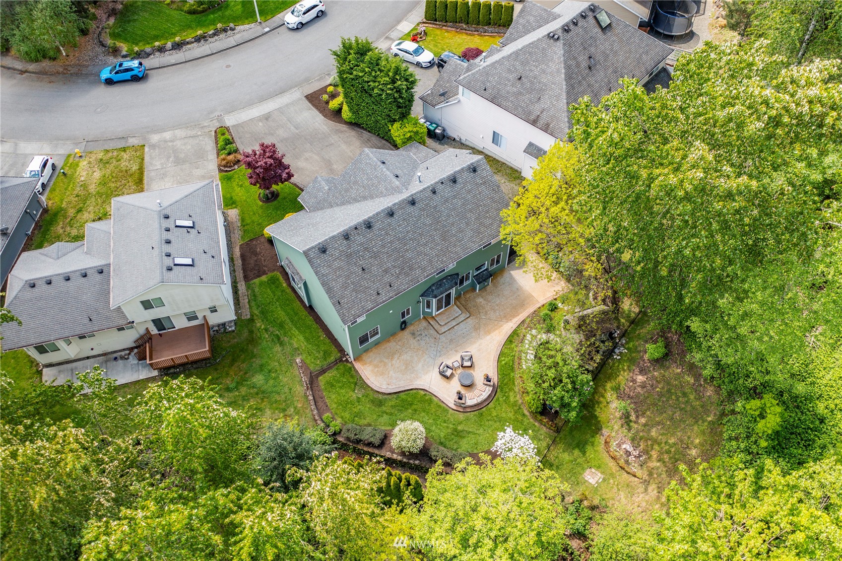 1127 R Street Northwest Auburn, WA 98001 - Photo 36 of 37 an aerial view of a house with a garden and a yard