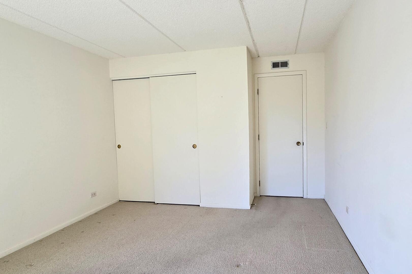 650 Whitney Court, Unit 108 Gurnee, IL 60031 - Photo 15 of 22