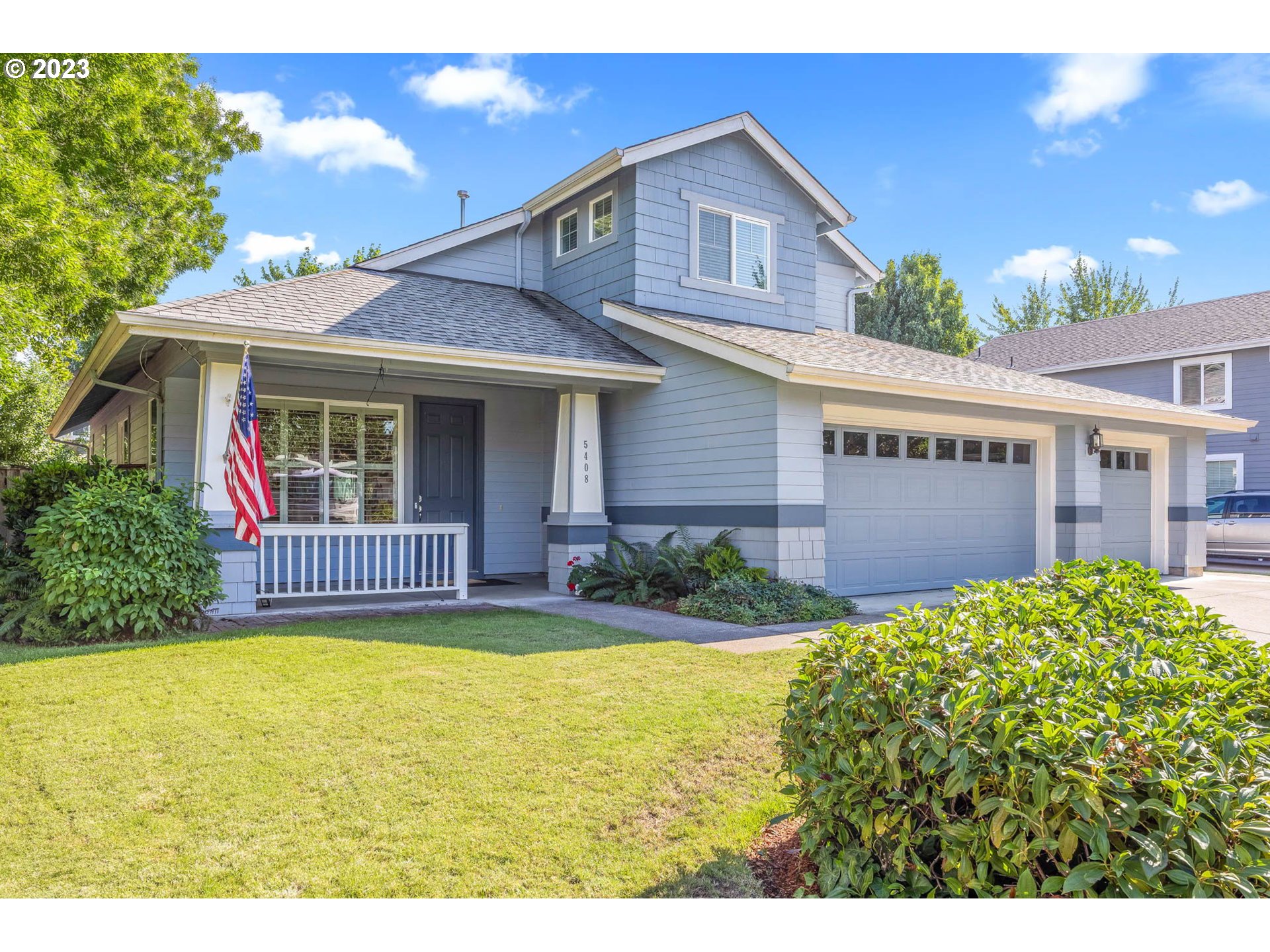 5408 Jeffrey Way Eugene, OR 97402 - Photo 3 of 37 a view of a house with a yard