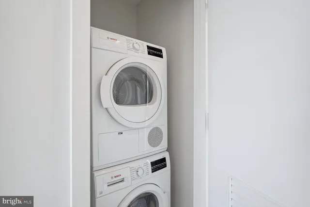 $5,450 | 3223 Prospect Street Northwest, Unit 404, Washington, DC 20007