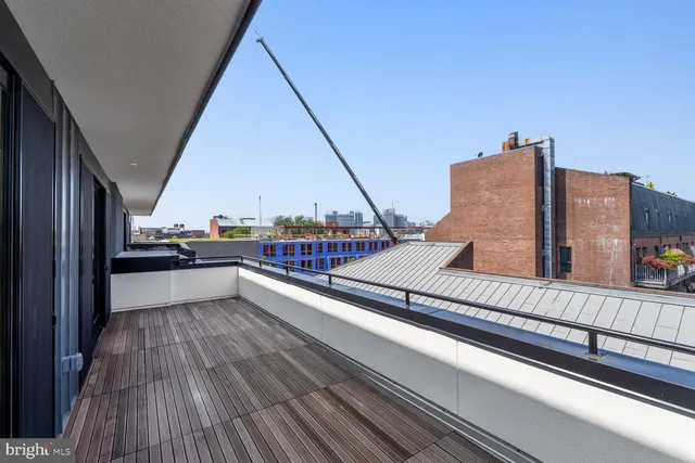 $5,450 | 3223 Prospect Street Northwest, Unit 404, Washington, DC 20007