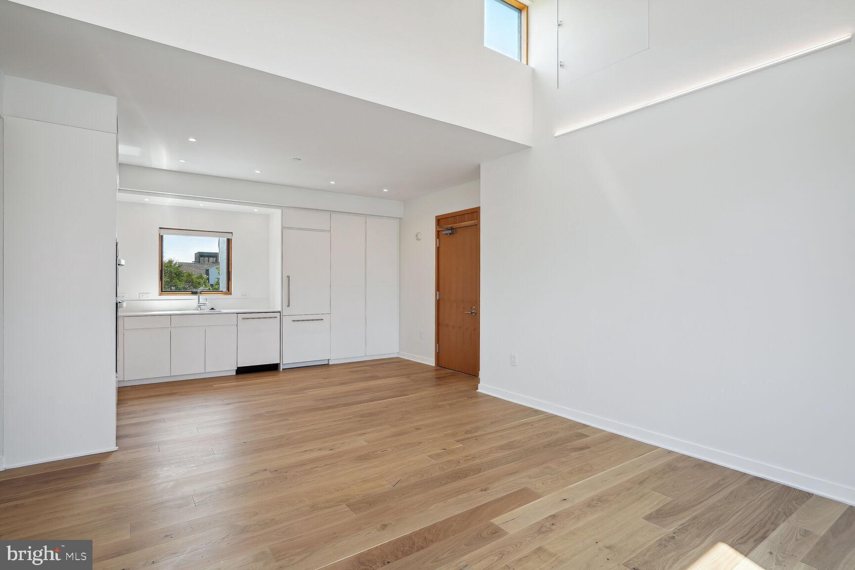 3223 Prospect Street Northwest, Unit 404 Washington, DC 20007 - Photo 8 of 15