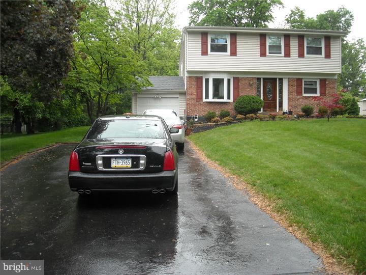 1673 Daws Road Blue Bell, PA 19422 - Photo 17 of 18 Driveway