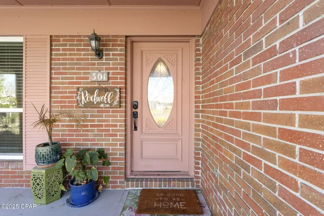 $350,000 | 301 Floyd Drive, Lynn Haven, FL 32444