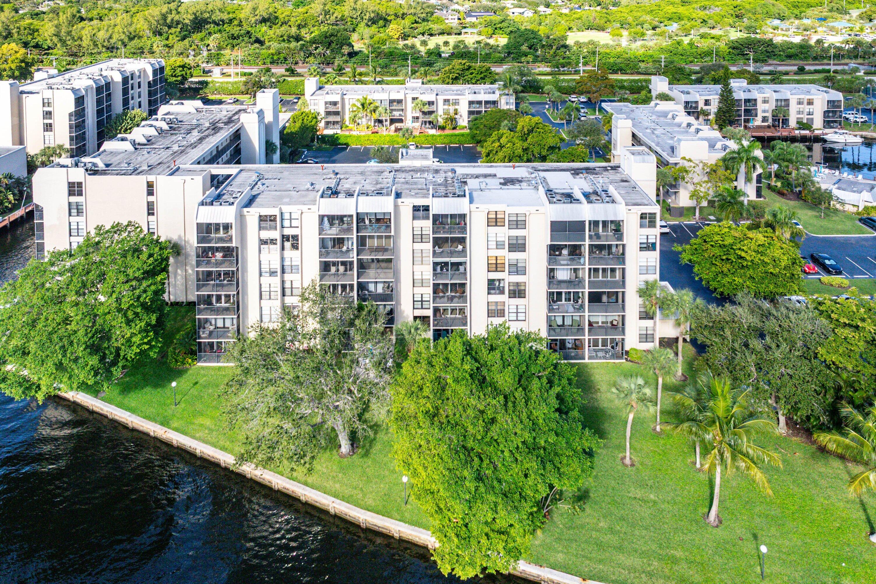 14 Royal Palm Way, Unit 501 Boca Raton, FL 33432 - Photo 38 of 39 3