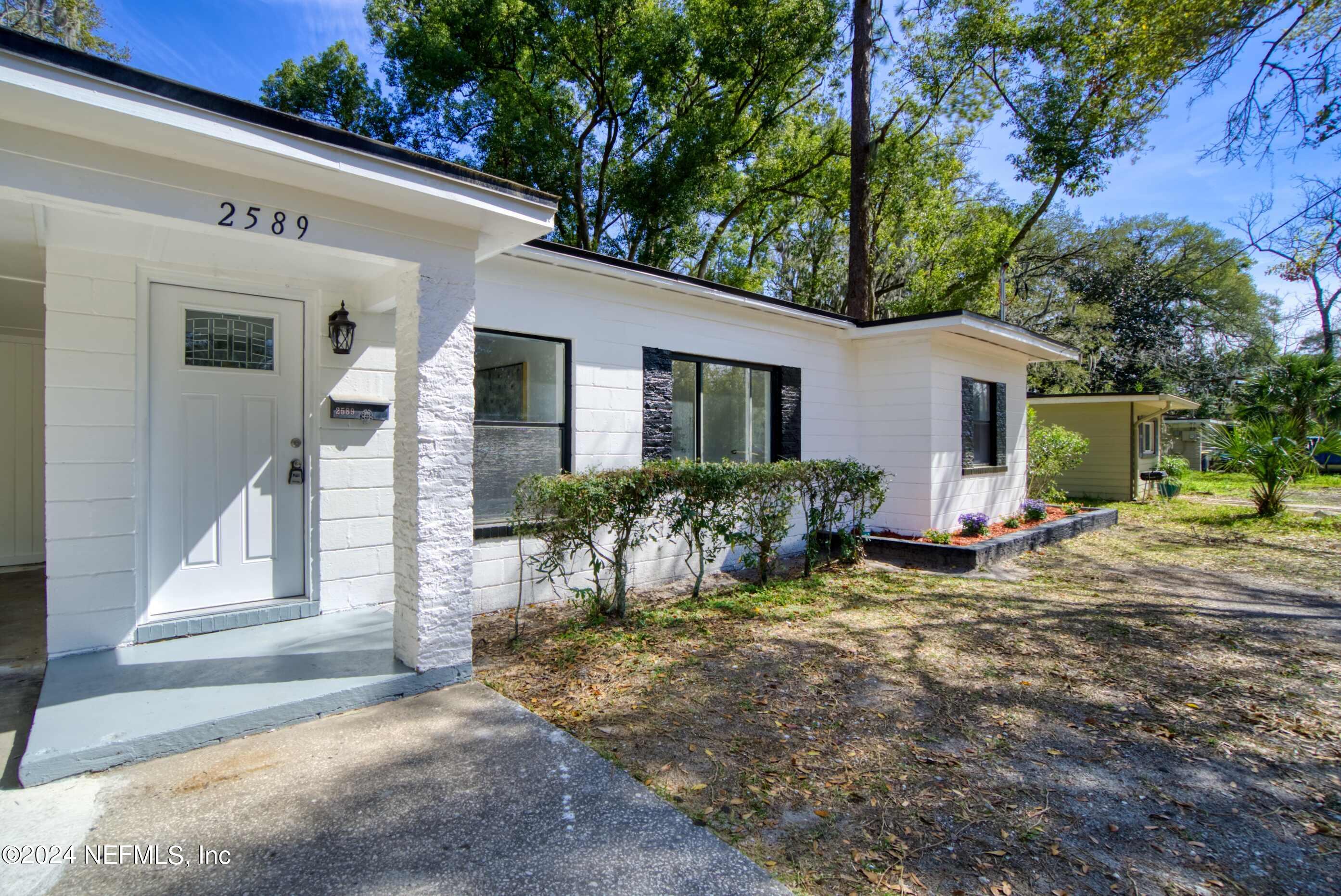2589 Springmont Street Jacksonville, FL 32207 - Photo 6 of 71 2589 Springmont - _9