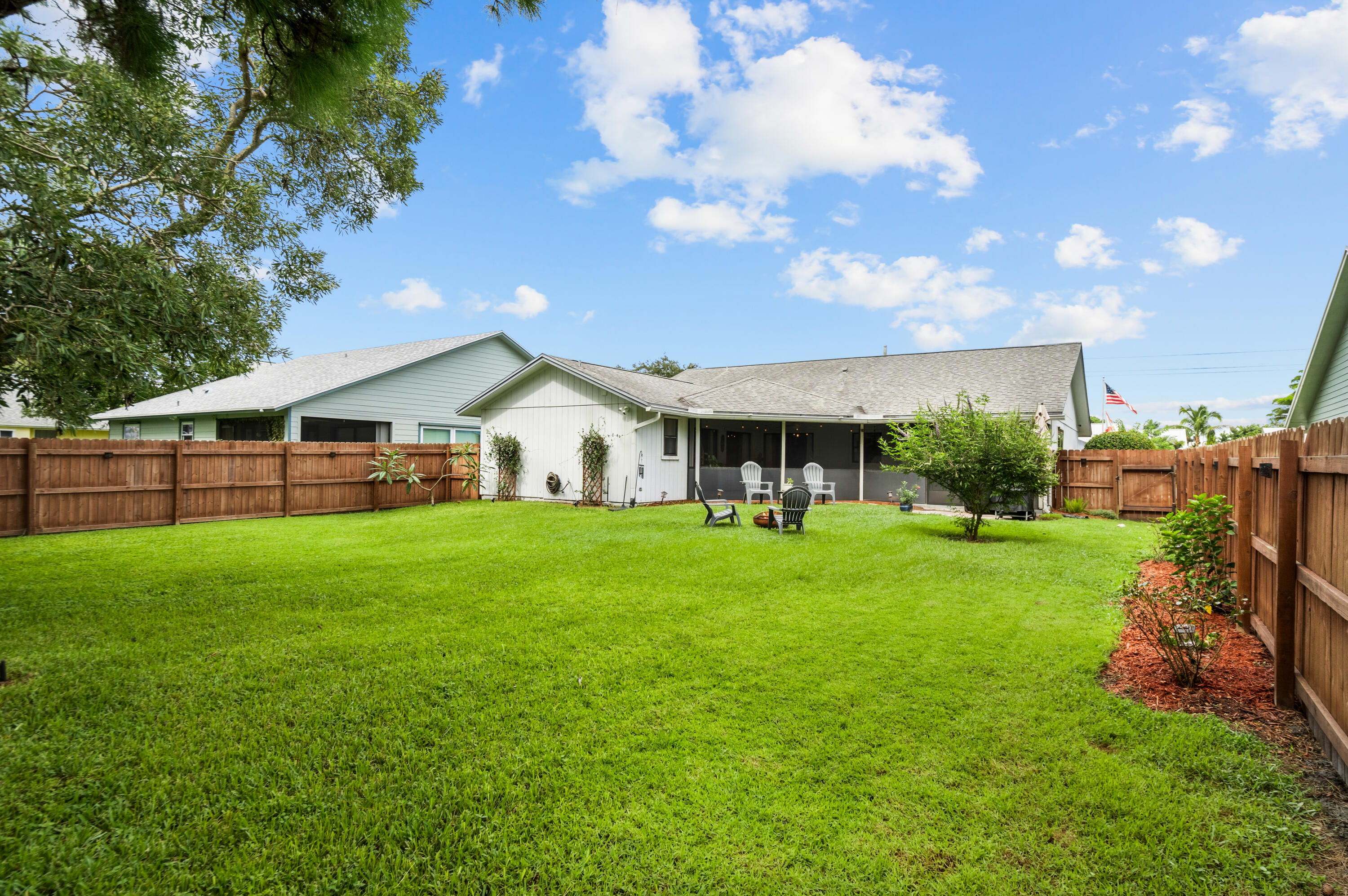 6702 Southeast Raintree Avenue Stuart, FL 34997 - Photo 40 of 44 DSC03094