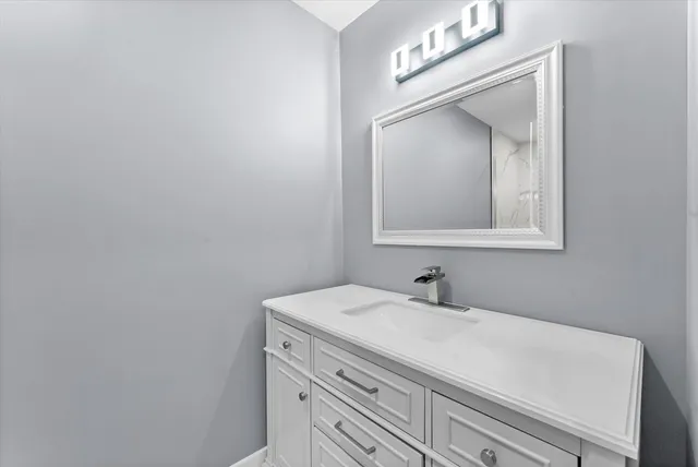 $649,900 | 1531 Wenonah Avenue, Berwyn, IL 60402