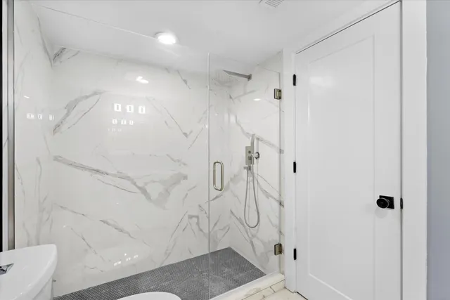 $649,900 | 1531 Wenonah Avenue, Berwyn, IL 60402