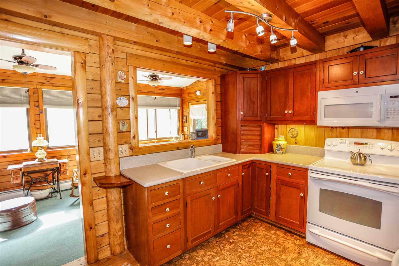 573 Shaker Road Canterbury, NH 03224 - Photo 8 of 35