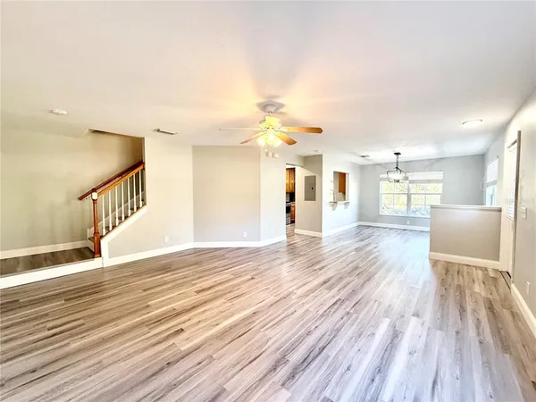 $2,190 | 9604 Charlesberg Drive, Tampa, FL 33635