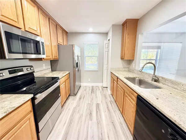 $2,190 | 9604 Charlesberg Drive, Tampa, FL 33635