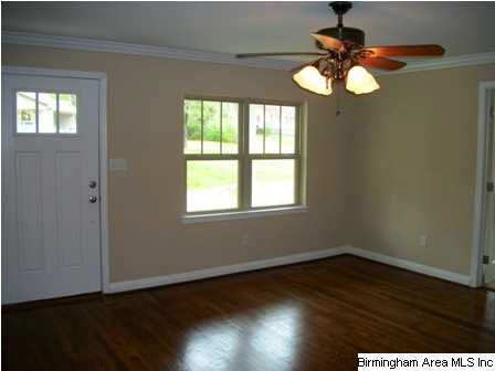 575 Markeeta Road Leeds, AL 35094 - Photo 4 of 32
