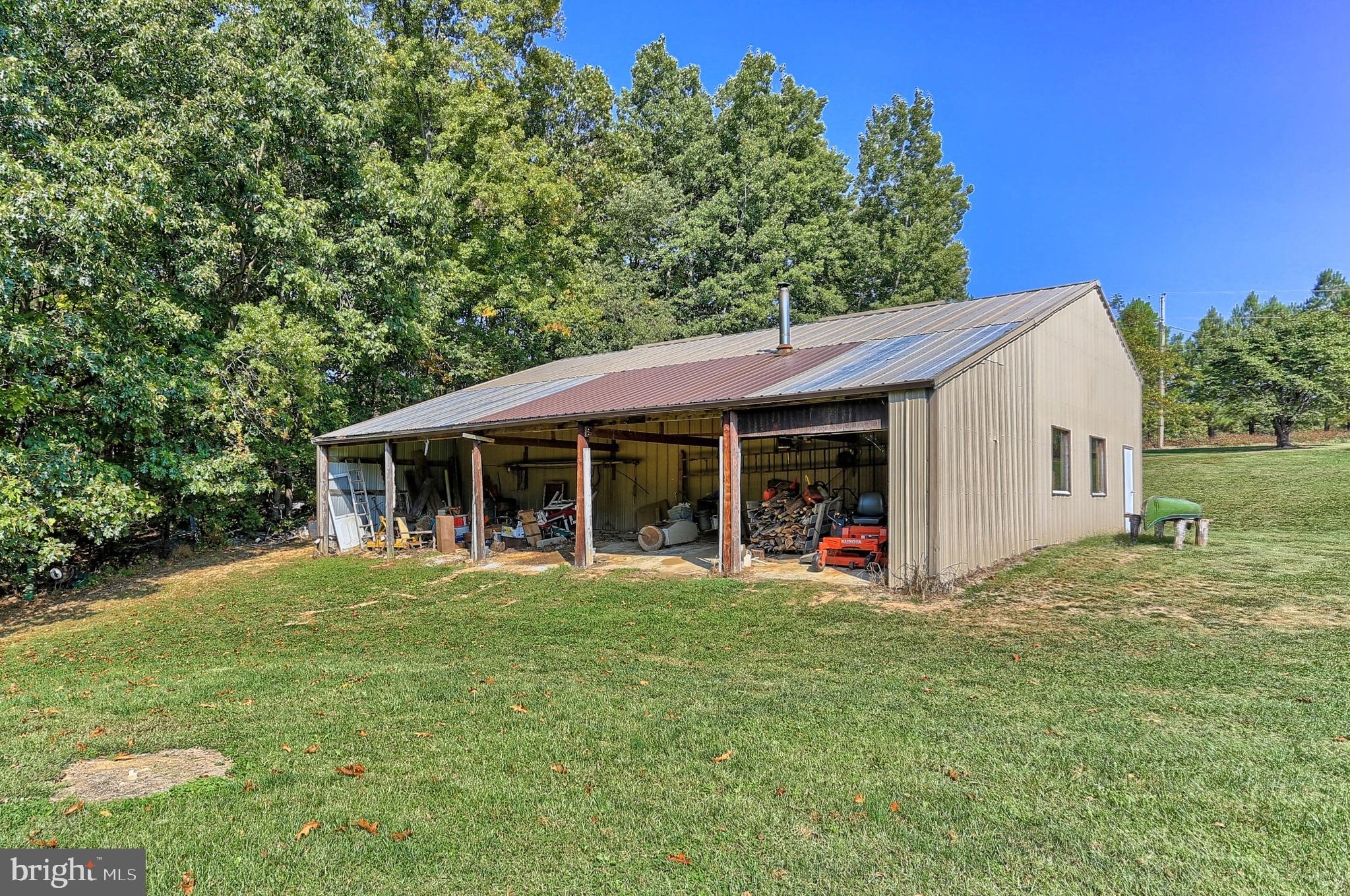 215 Chestnut Hill Road Hanover, PA 17331 - Photo 7 of 61 Run in quipment ahed
