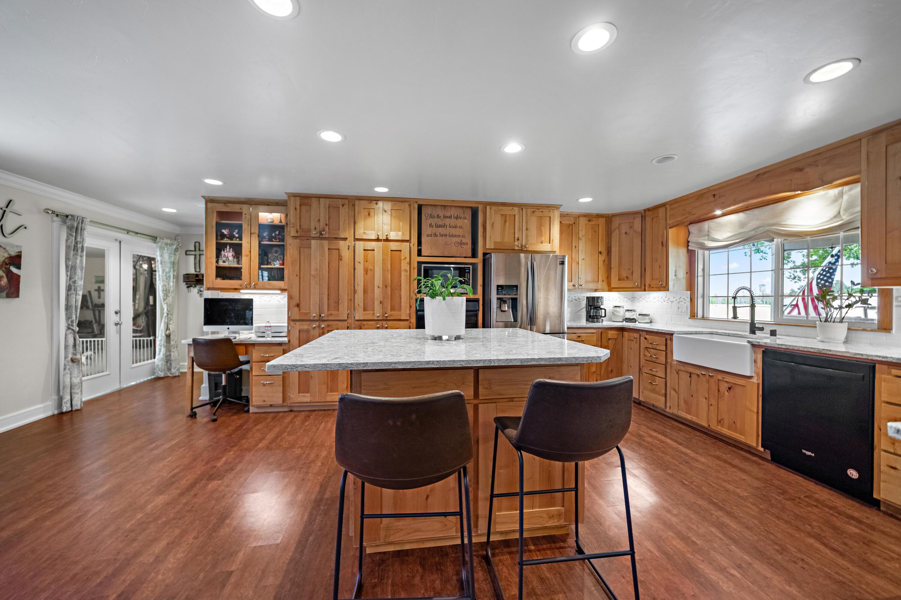 7136 Rio Rancho Road Anderson, CA 96007 - Photo 12 of 44 IMG-12