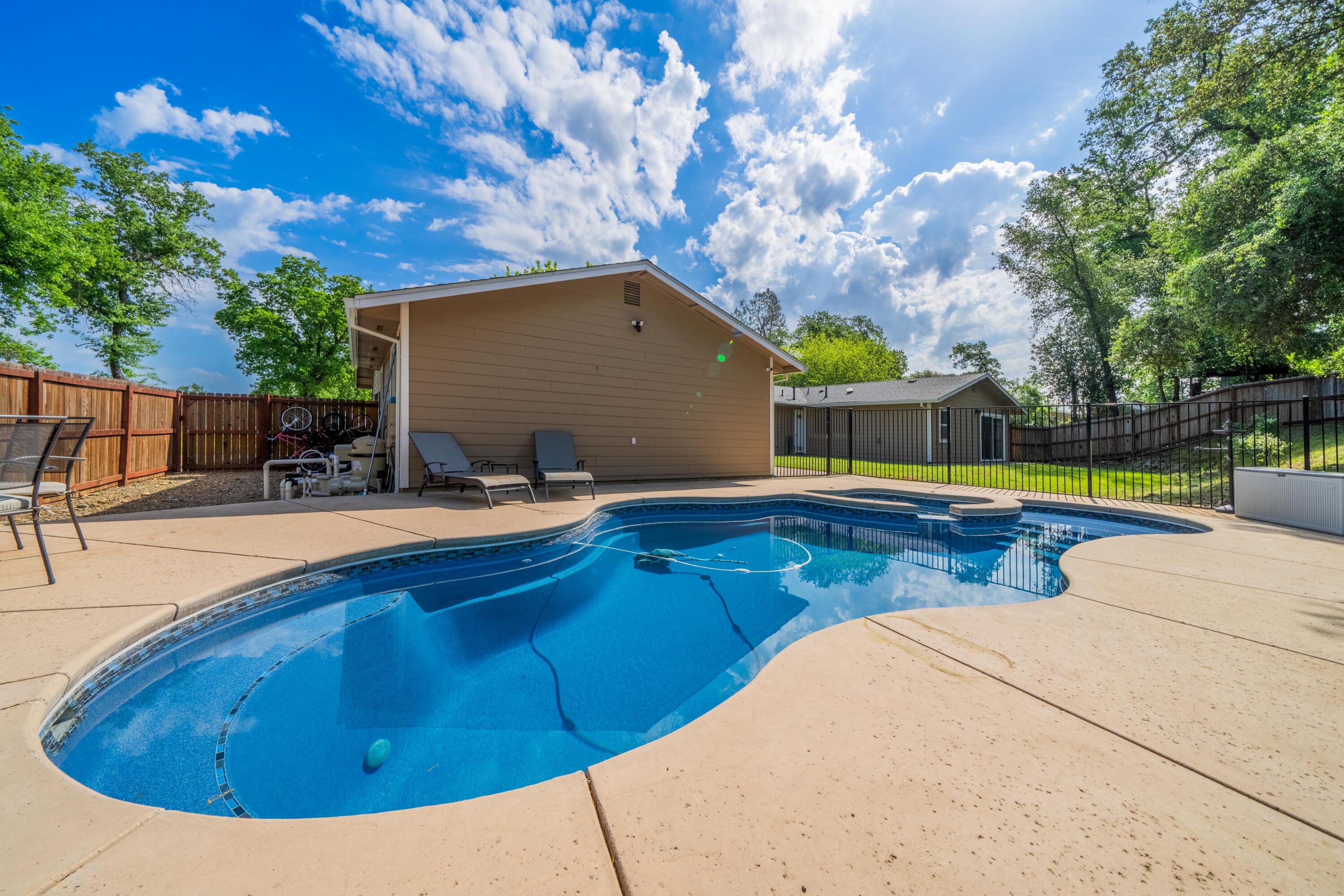 7136 Rio Rancho Road Anderson, CA 96007 - Photo 2 of 44 IMG-37
