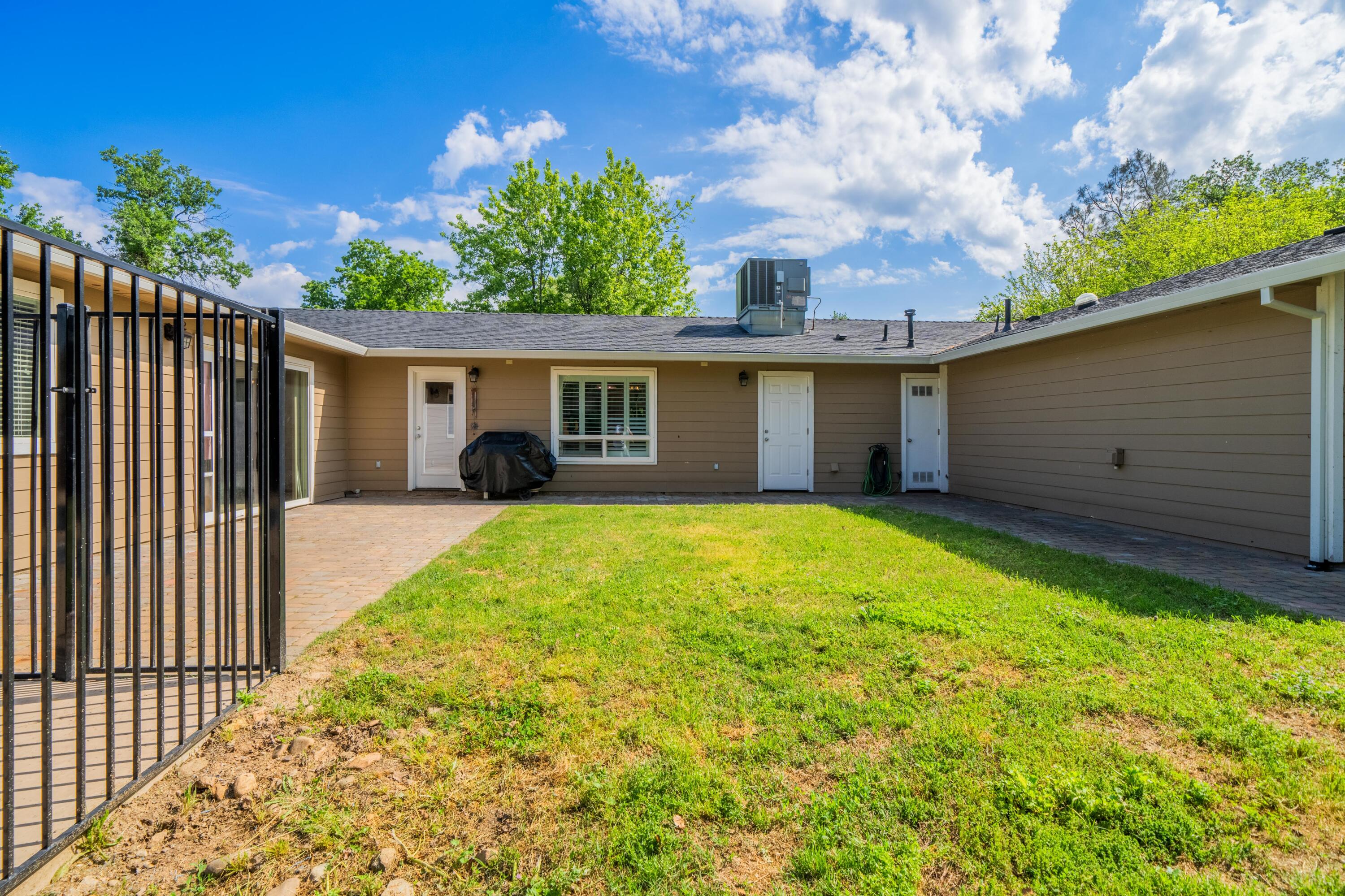 7136 Rio Rancho Road Anderson, CA 96007 - Photo 30 of 44 IMG-34