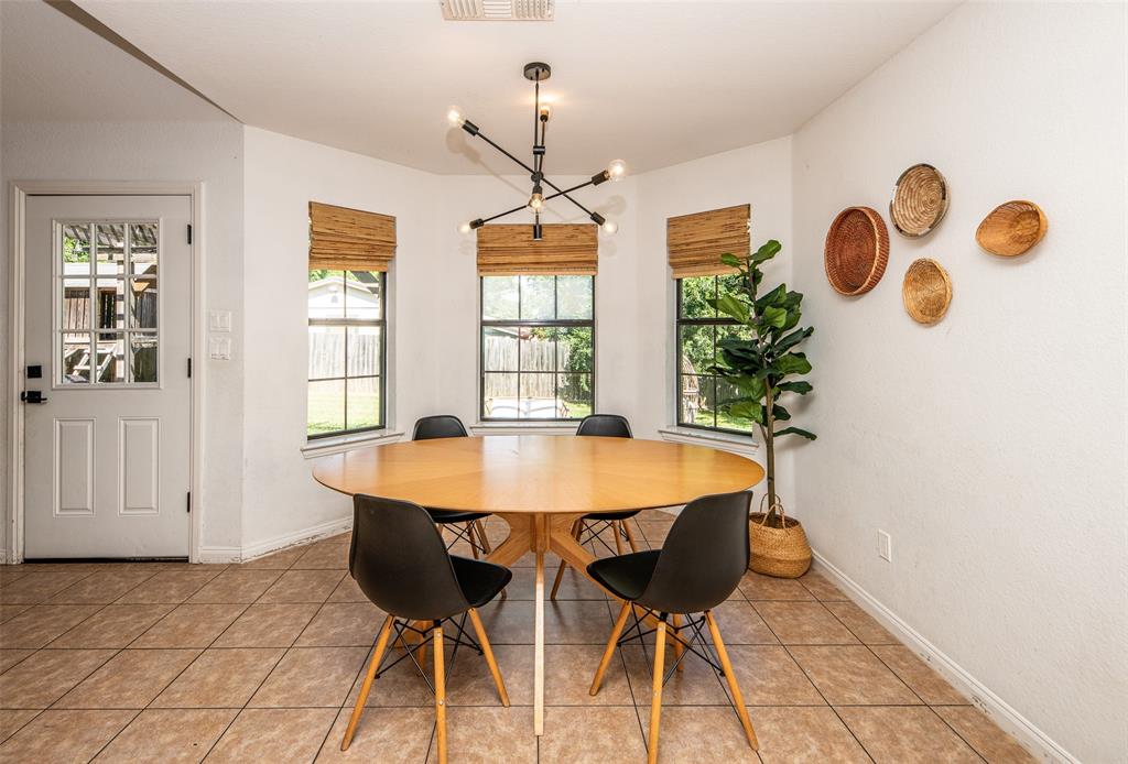 1606 North Mcdonald Avenue, Unit B Decatur, TX 76234 - Photo 9 of 25