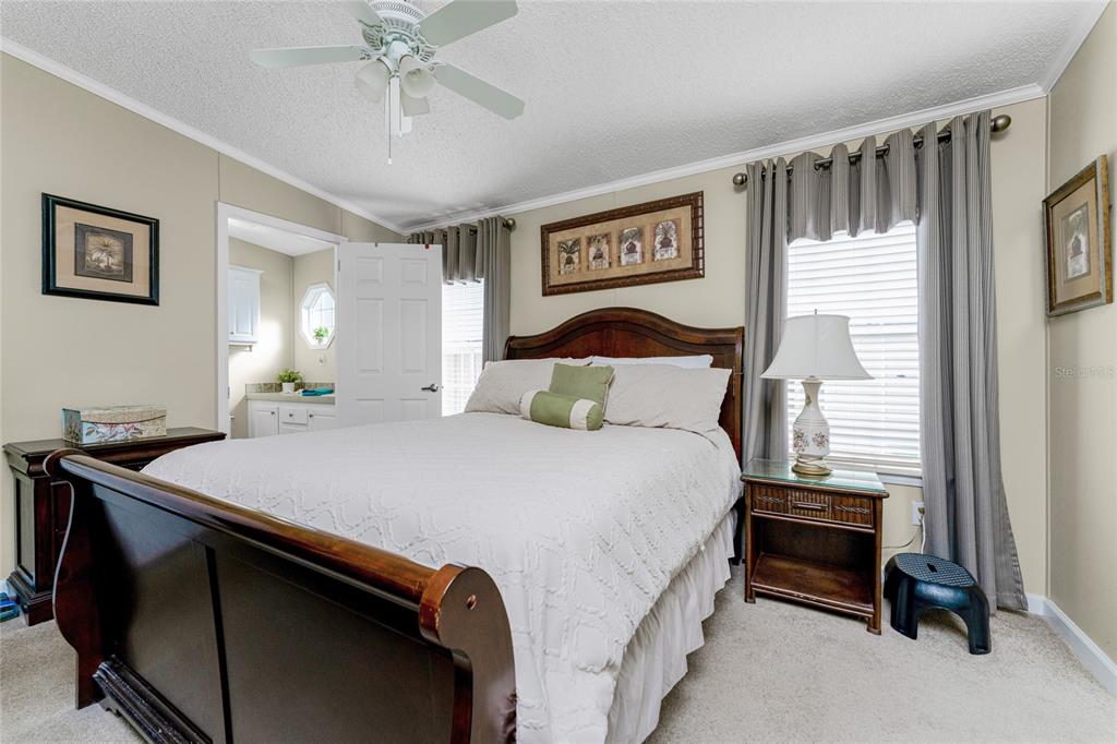 24437 Harbor View Road, Unit 62 Punta Gorda, FL 33980 - Photo 18 of 34