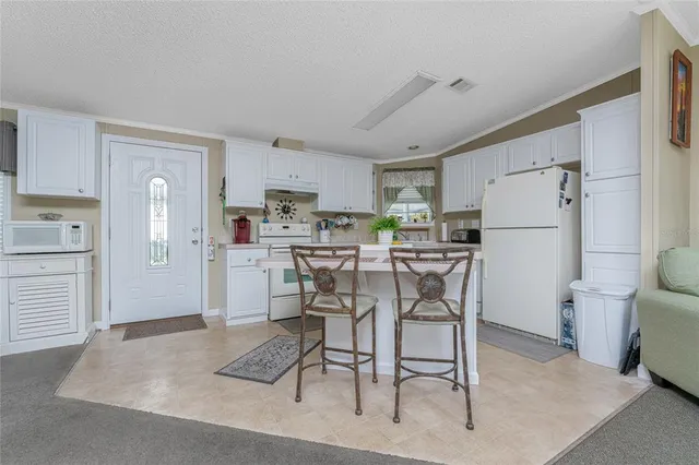 $119,900 | 24437 Harbor View Road, Unit 62, Punta Gorda, FL 33980