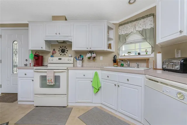 $119,900 | 24437 Harbor View Road, Unit 62, Punta Gorda, FL 33980