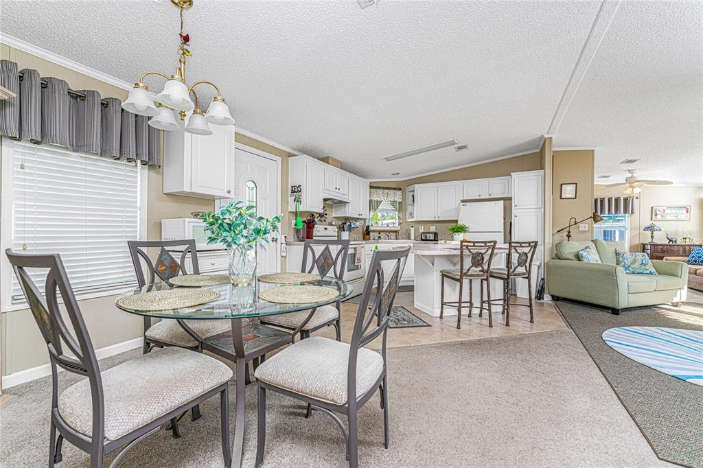 24437 Harbor View Road, Unit 62 Punta Gorda, FL 33980 - Photo 10 of 34