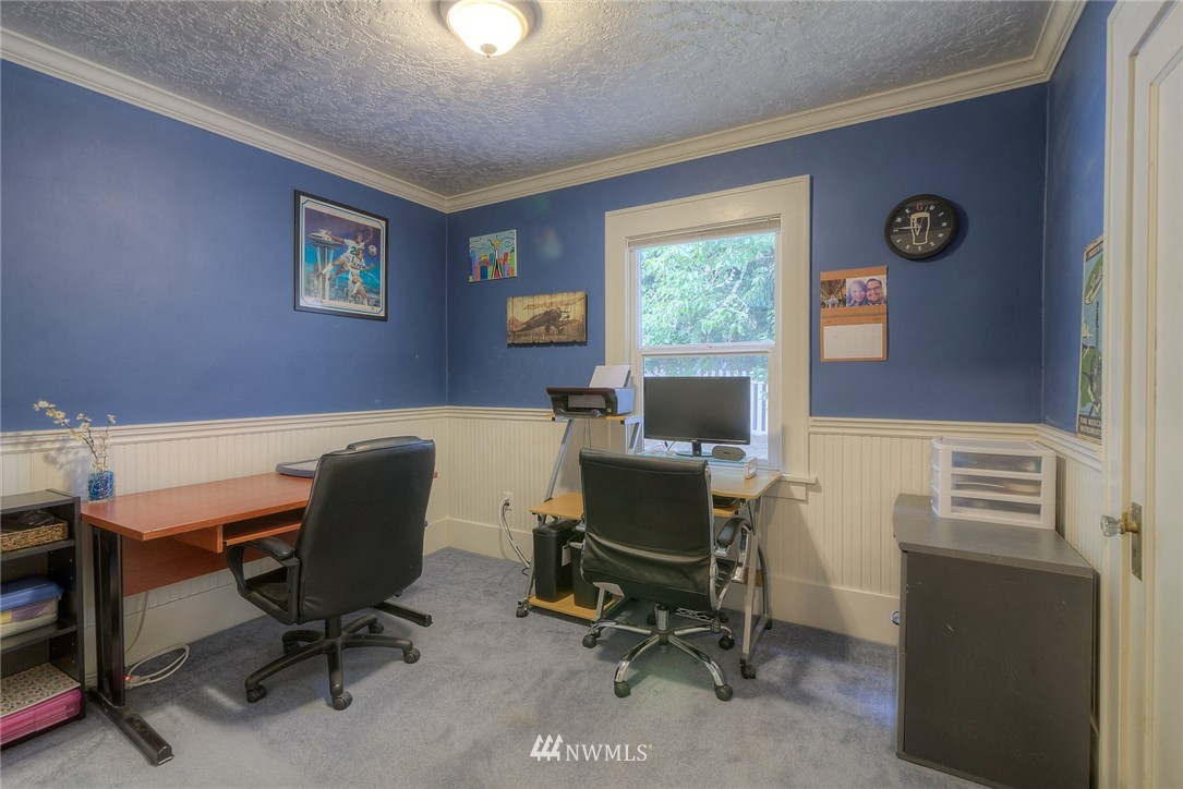 3538 Pine Road Northeast Bremerton, WA 98310 - Photo 17 of 25 Gallery Image 17