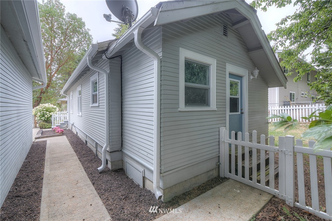 3538 Pine Road Northeast Bremerton, WA 98310 - Photo 20 of 25 Gallery Image 20