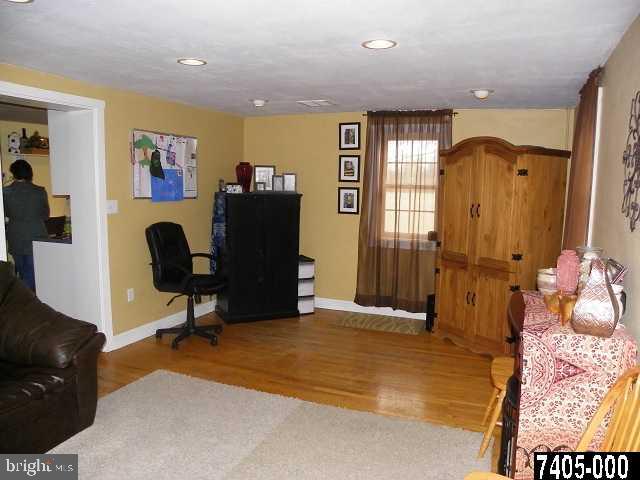 2 Old Rte 30 McKnightstown, PA 17307 - Photo 3 of 23 Gallery Image 3