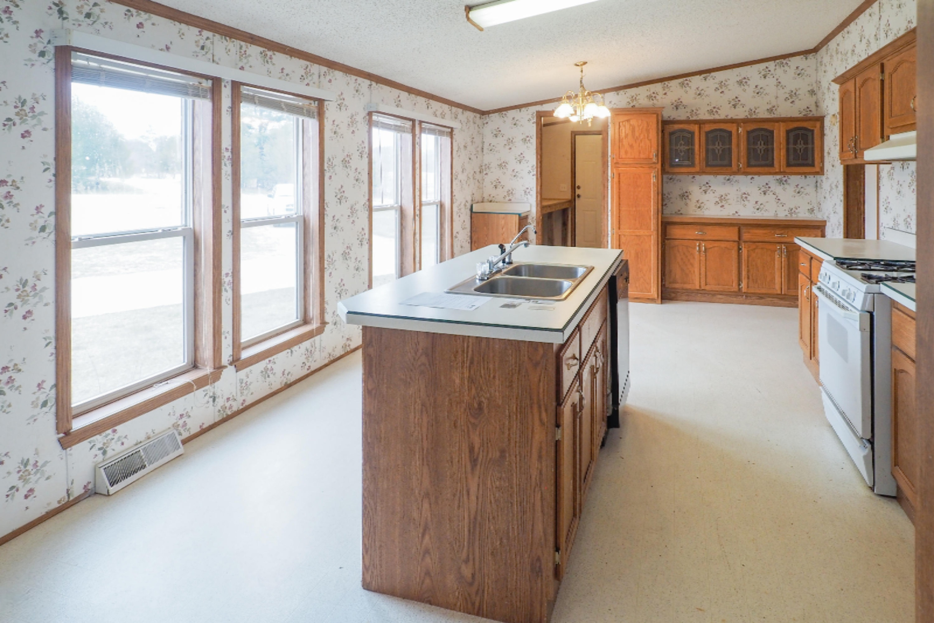 3996 Watts Road Allegan, MI 49010 - Photo 7 of 28 3996 Watts Rd, Allegan (107 of 28)