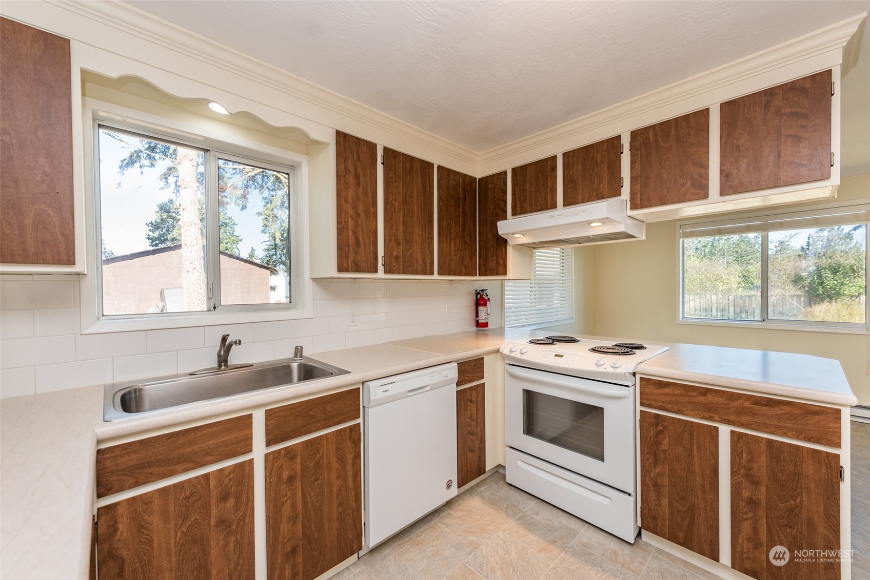 232 Secor Road Sequim, WA 98382 - Photo 12 of 40 Gallery Image 12