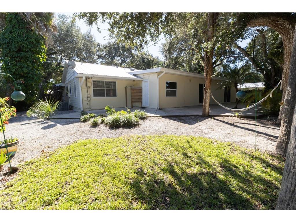 515 Greytwig Road Vero Beach, FL 32963 - Photo 11 of 34 Gallery Image 11