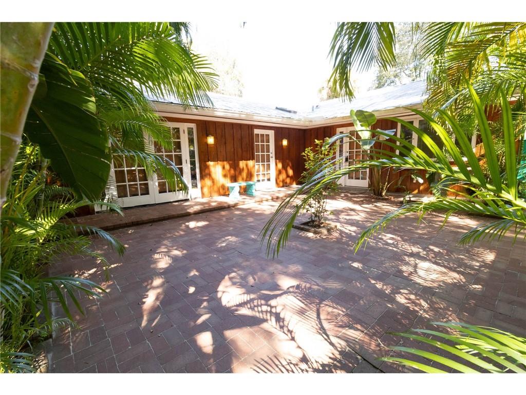 515 Greytwig Road Vero Beach, FL 32963 - Photo 6 of 34 Gallery Image 6